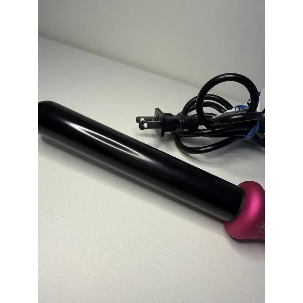 NuMe HB025BU Hot Pink Tourmaline Ceramic Swivel Cord Curling Wand Works Great!